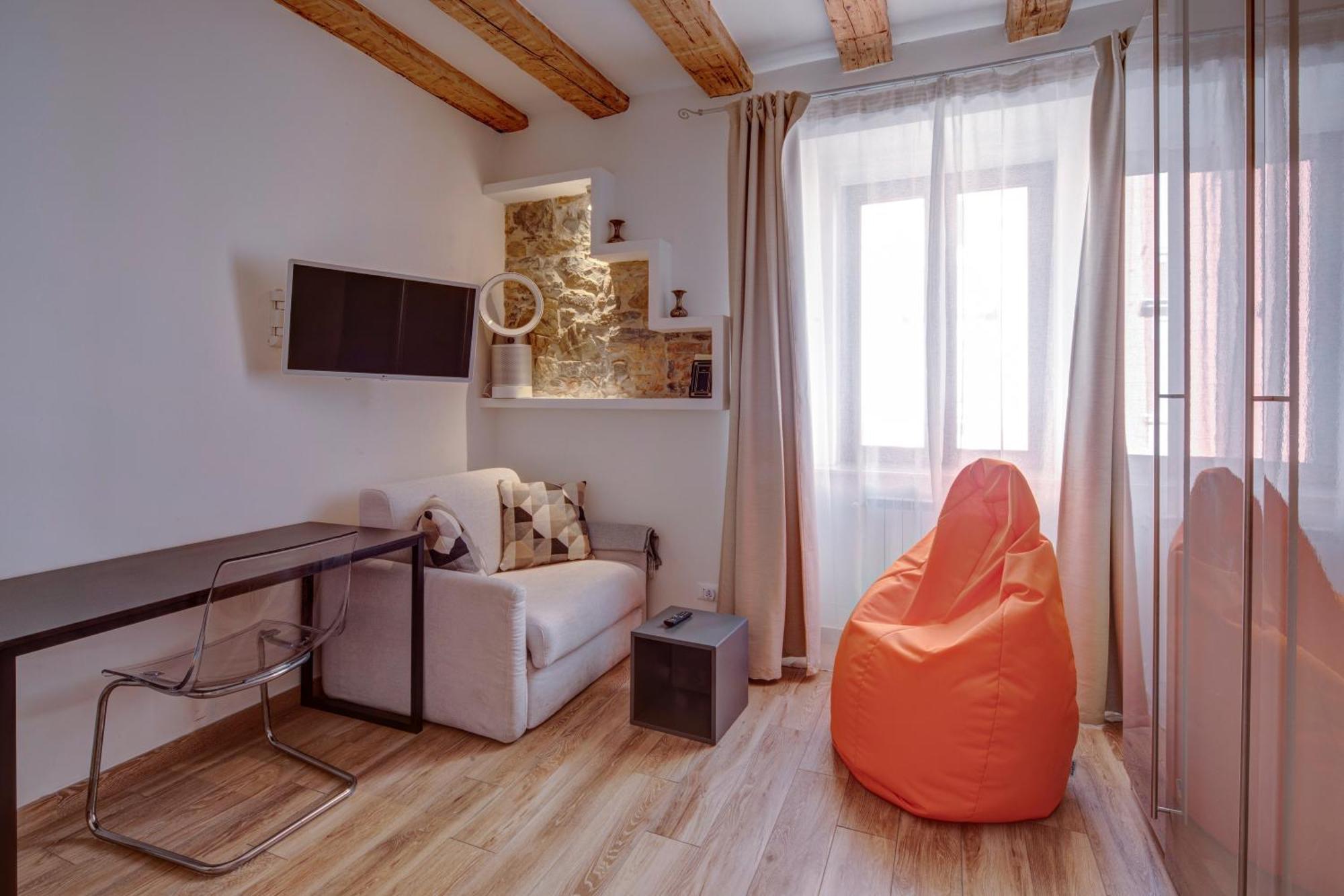 La Maison De Trieste Suite Garage المظهر الخارجي الصورة